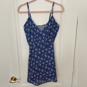 Size Small Blue Floral Sun Dress